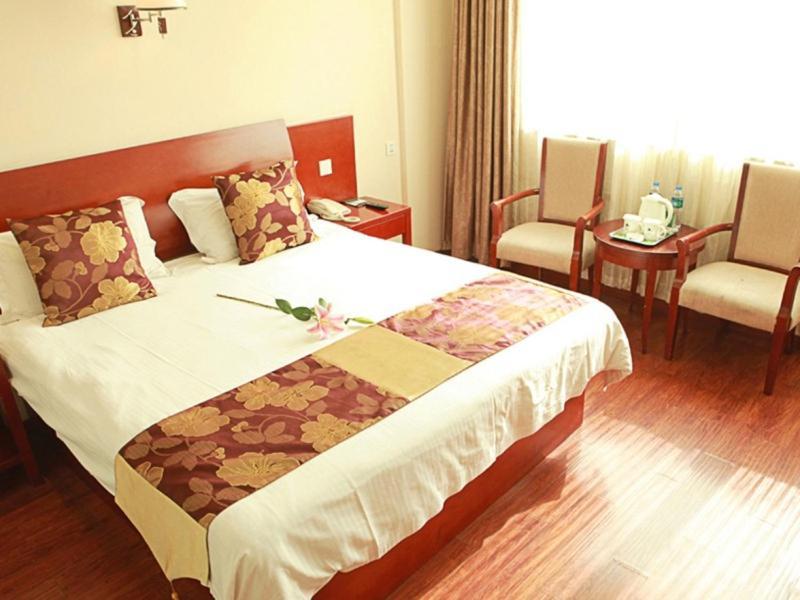 Greentree Inn Shanghai Songjiang University City New Songjiang Road Express Hotel ภายนอก รูปภาพ