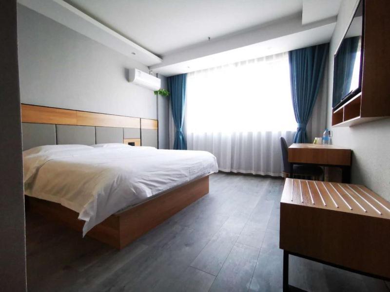 Greentree Inn Shanghai Songjiang University City New Songjiang Road Express Hotel ภายนอก รูปภาพ