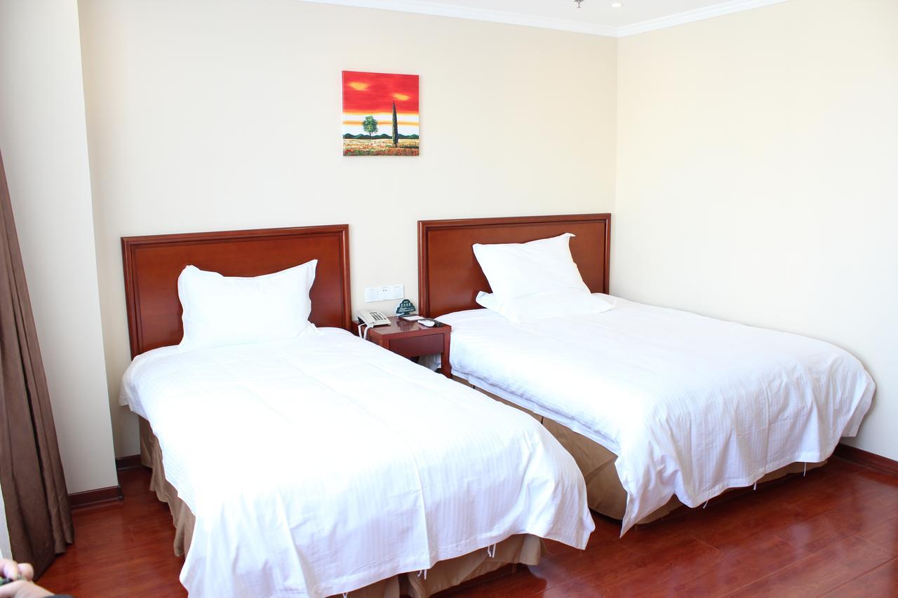 Greentree Inn Shanghai Songjiang University City New Songjiang Road Express Hotel ภายนอก รูปภาพ