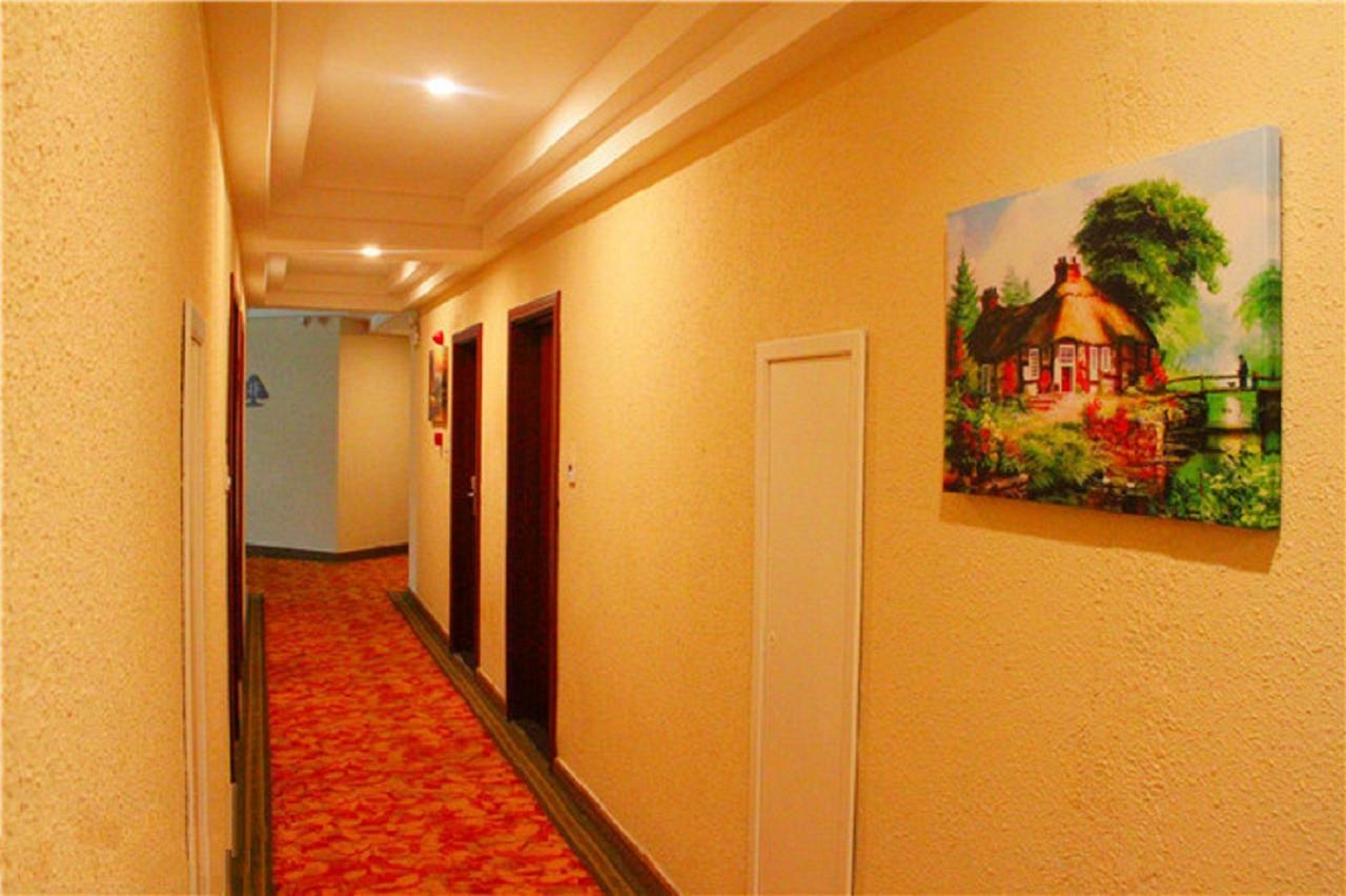 Greentree Inn Shanghai Songjiang University City New Songjiang Road Express Hotel ภายนอก รูปภาพ