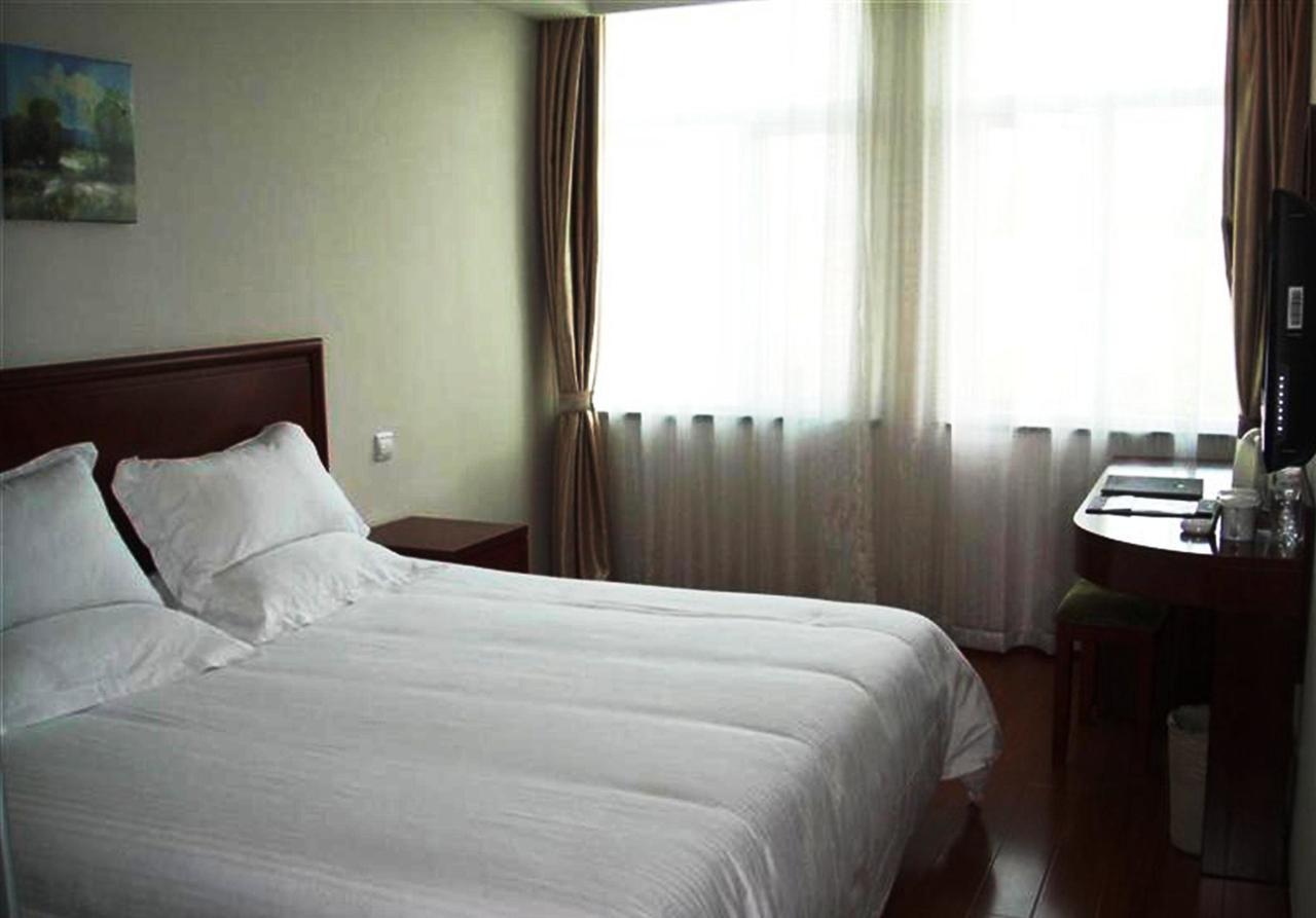 Greentree Inn Shanghai Songjiang University City New Songjiang Road Express Hotel ภายนอก รูปภาพ